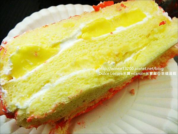 【美食介紹】中和－宏宜烘焙坊♥生日造型蛋糕♥椰奶法拉利