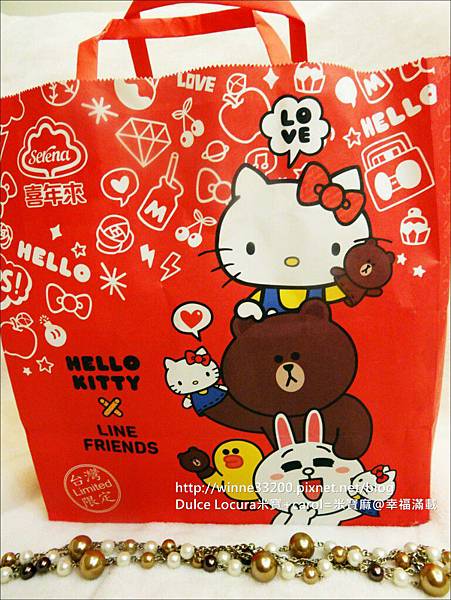 【禮盒。蛋素可食。喜年來】Hello Kitty x Line芝麻蛋捲禮盒320g♥送禮好有面子。大人小孩都開心。好吃涮嘴。健康零嘴