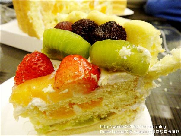 朋廚蛋糕Bonjour┃慶生蛋糕推薦。法式水果布丁蛋糕，網路票選夢幻蛋糕，生日蛋糕好選擇