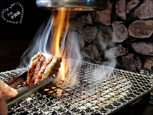 燒肉燒烤、烤肉懶人包┃台北燒肉大集合。20家以上串燒、烤肉、燒肉丼飯店家(不定時更新) @米寶麻幸福滿載