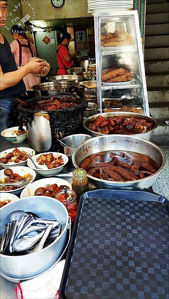 【食。台北】鄭記豬腳飯。東坡肉飯。60年老店/傳統古早味。
