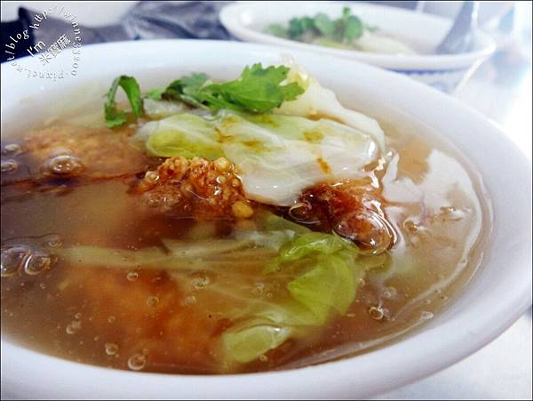 【食。台南】有史以來最好吃的土魠魚羹：陳記真正紅燒土魠♥太好吃還另外買土魠外帶吃♥