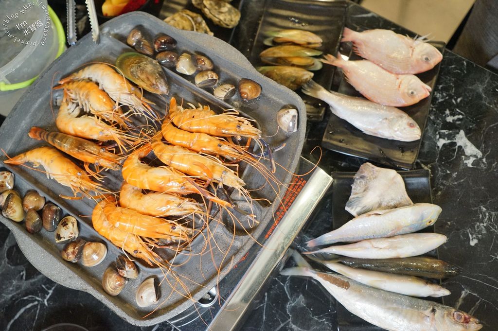 乾隆泰皇蝦┃中和美食。新北市水道蝦推薦。屏東產地直送泰國蝦。現撈深海魚 @米寶麻幸福滿載
