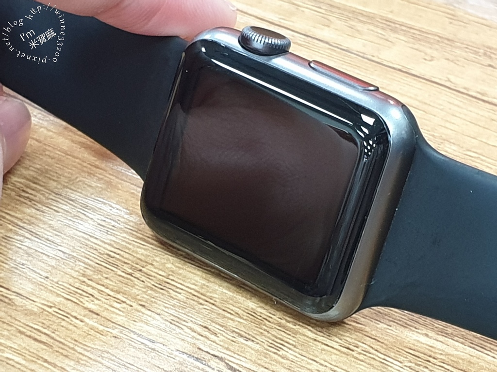 京展包膜┃板橋手機包膜推薦。Apple Watch保護貼，不會有氣泡，疏油疏水 觸感滑順 質感更升級